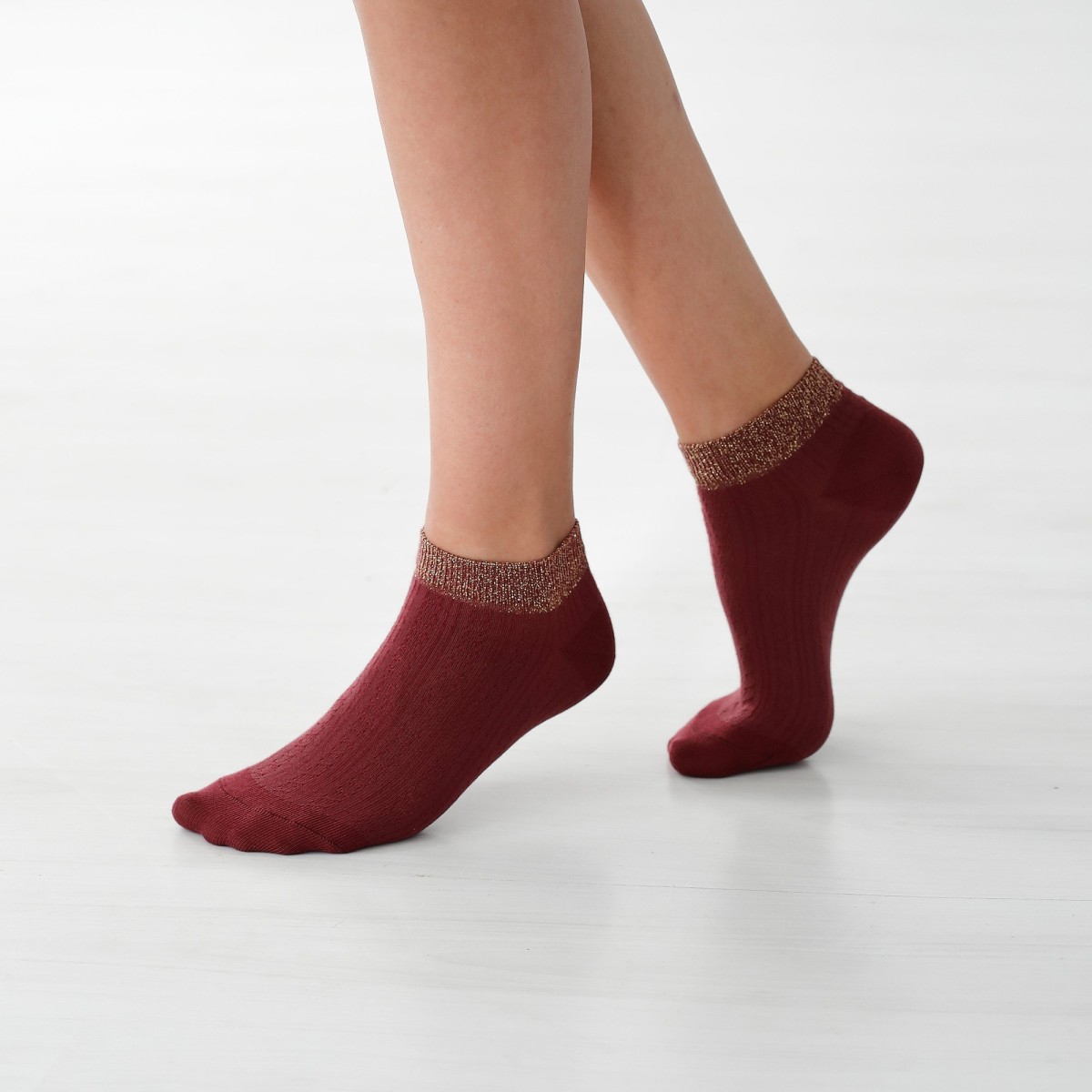 Blancheporte Sada 3 párů jednobarevných kotníkových ponožek s copánkovým vzorem khakibordórežná 3538