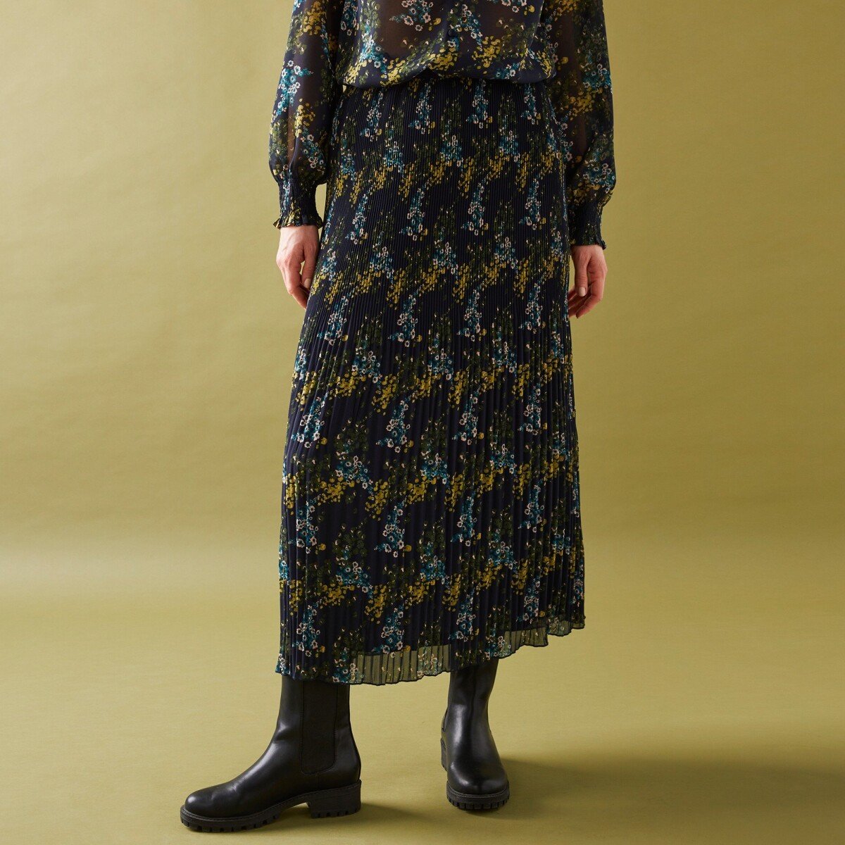 Blancheporte Plisovaná sukně s potiskem květin z recyklovaného polyesteru (1), pro vysokou po nám.modrákhaki 36