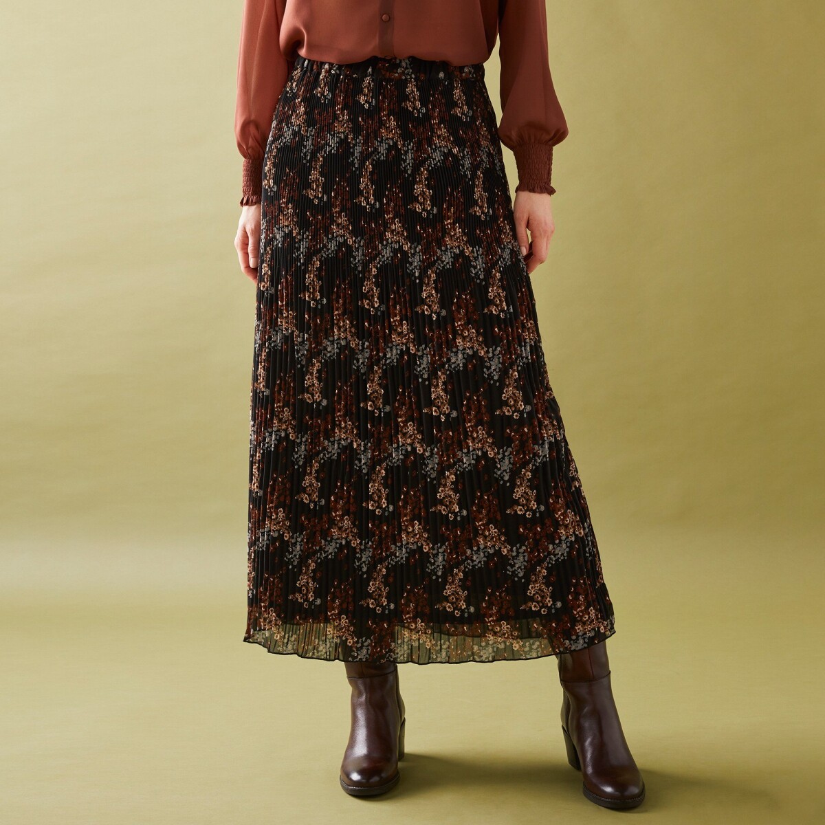 Blancheporte Plisovaná sukně s potiskem květin z recyklovaného polyesteru (1), pro vysokou po černákaramelová 36