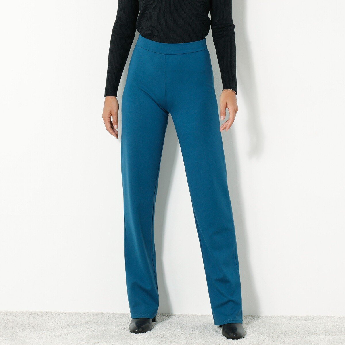 Blancheporte Rovné široké kalhoty z úpletu Milano modrá 36