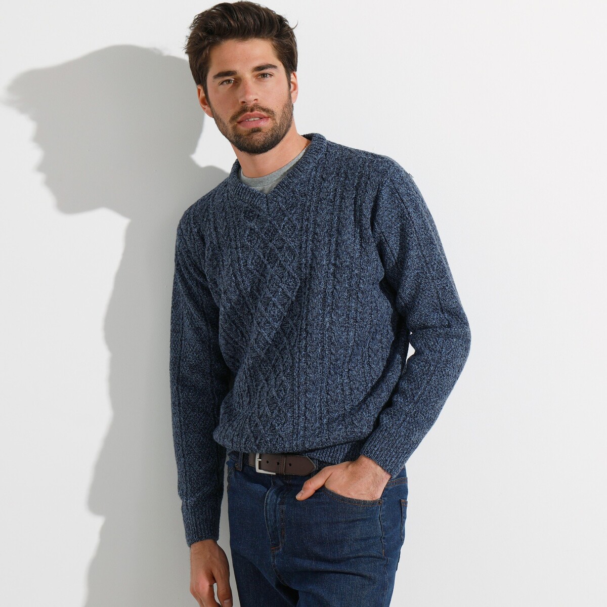 Blancheporte Irský pulovr s výstřihem do V modrá žíhaná 8796 (M)