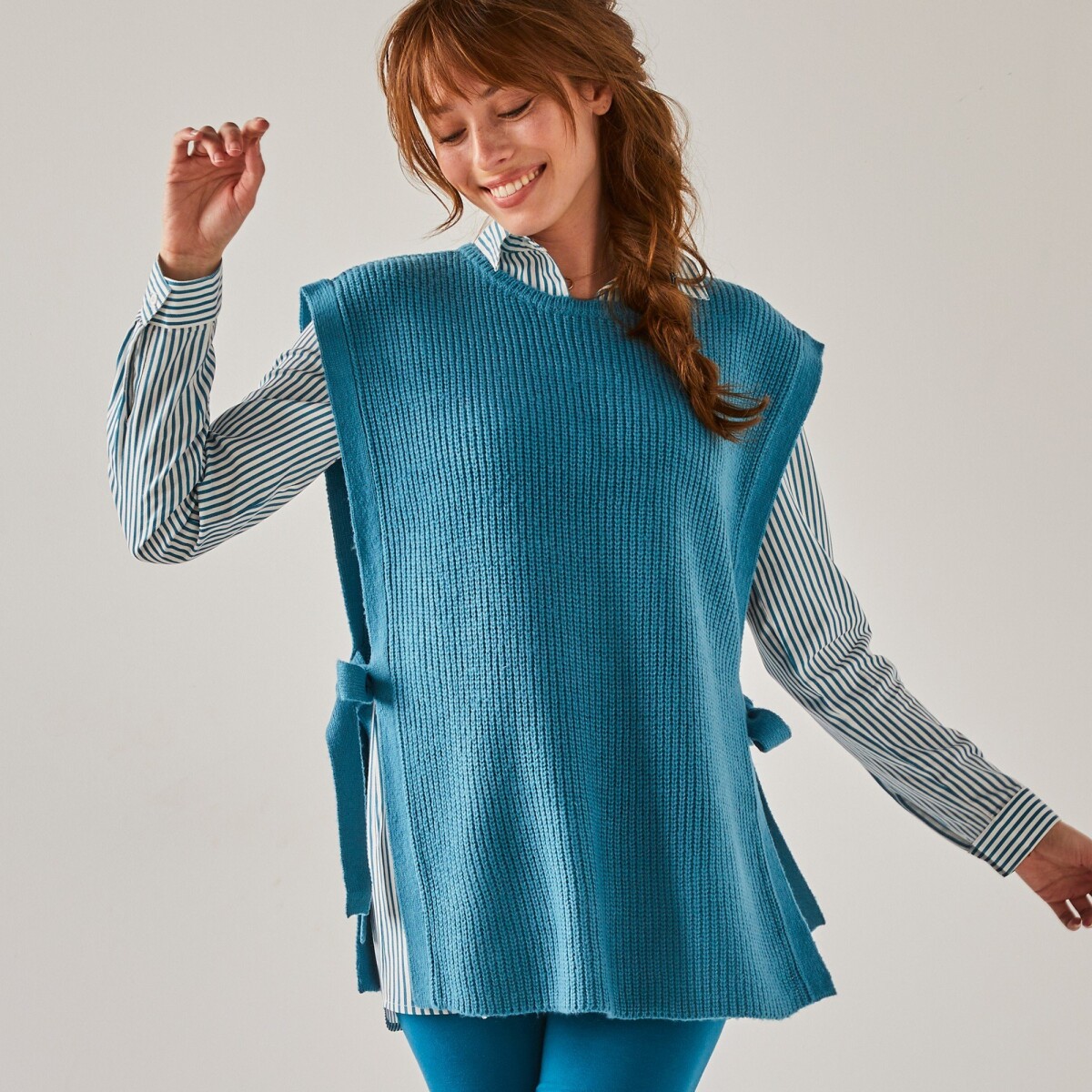 Blancheporte Tunikový pulovr bez rukávů, mohérový na dotek modrá 3436